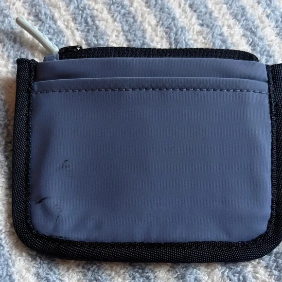 Lululemon True Identity Card Case - Picture 2 of 2